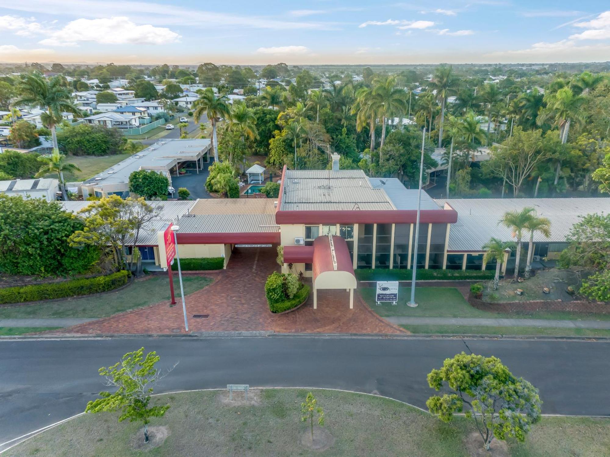 Bundaberg International Motor Inn Exterior photo