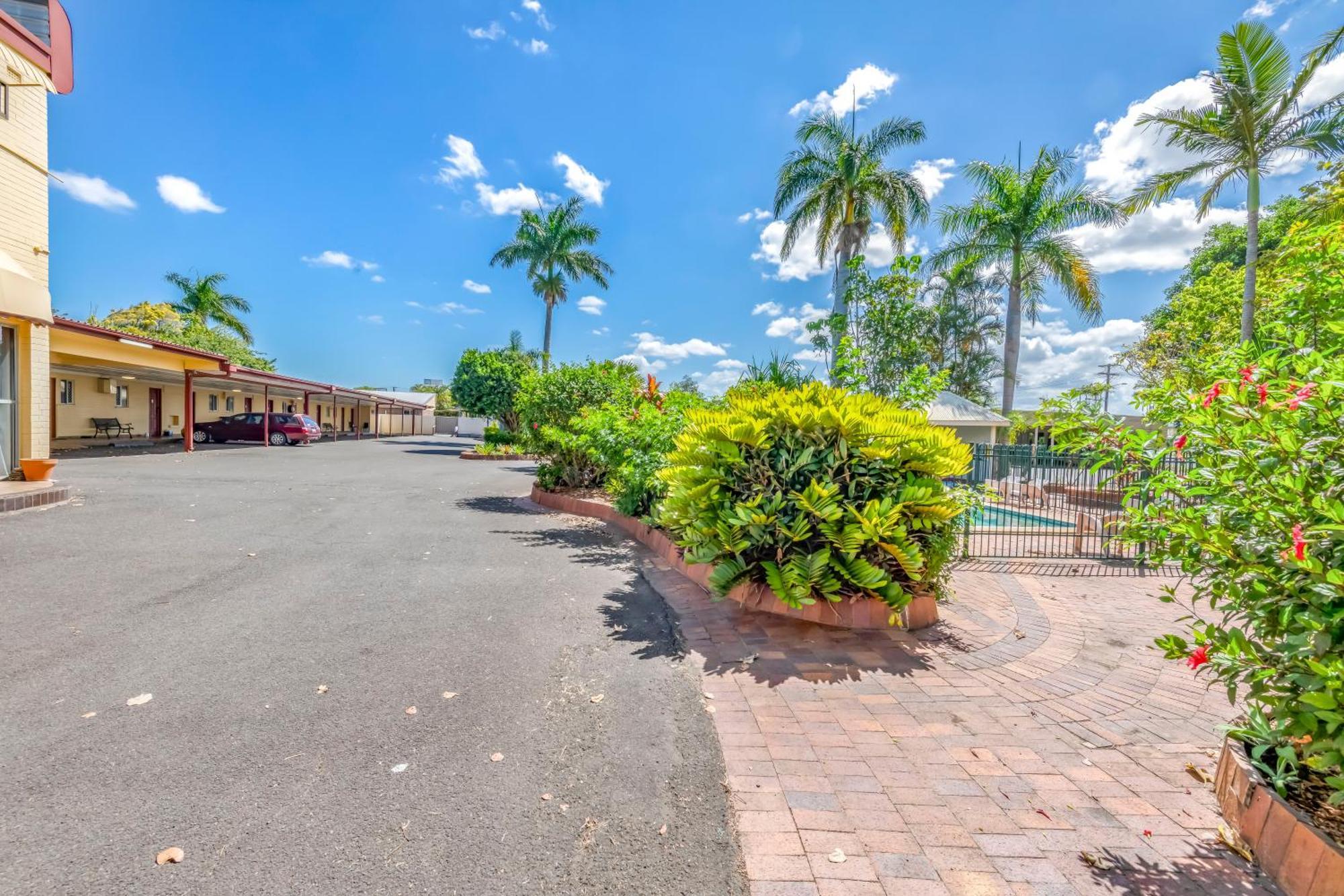 Bundaberg International Motor Inn Exterior photo